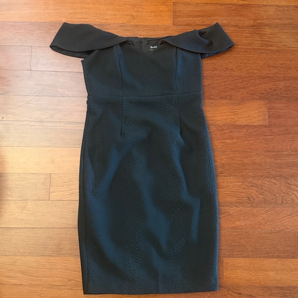 Bardot Off the shoulder dress
